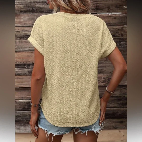 SHEIN || NWOT Khaki Textured Top (M) - Picture 3 of 13